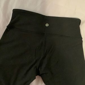 Lululemon Wunder under leggings